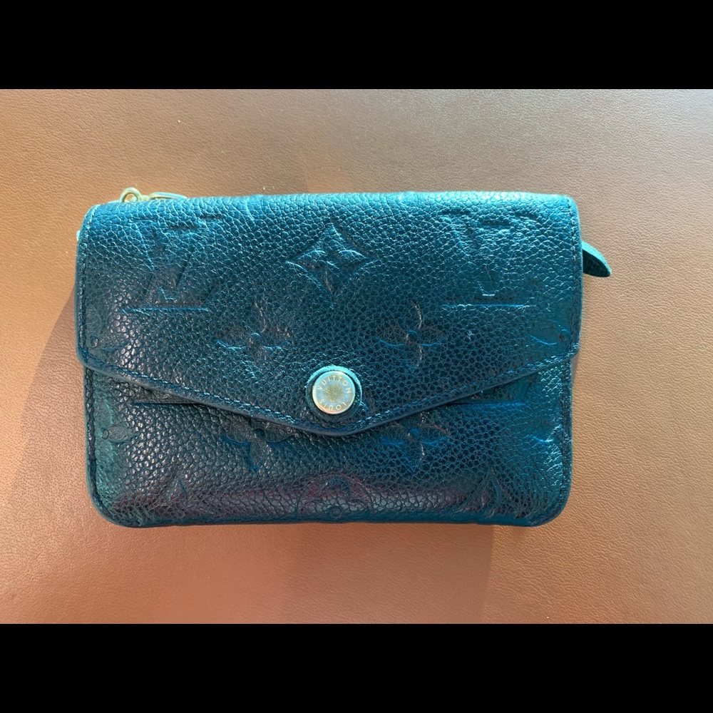 Authentic LV keys and card holder